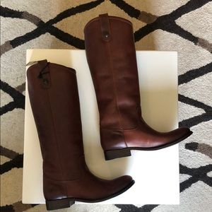 Frye boots : Melissa button in cognac. Size 7.5